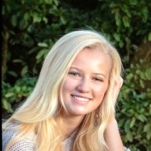 Meet your Posher, Alyssa